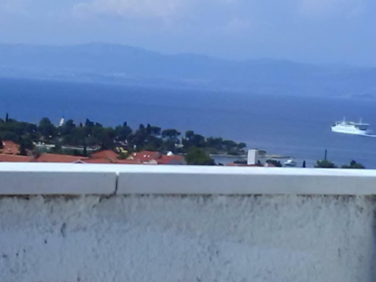 Apartmani Vesna Supetar Exterior foto